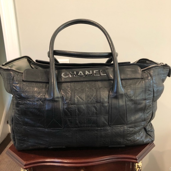 Chanel LAX Tote - Authentic - Picture 9 of 14